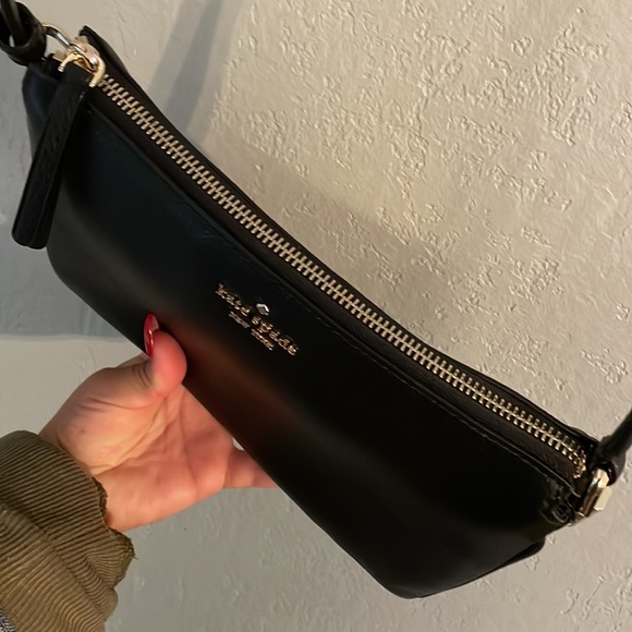 Kate Spade Leila Triple Gusset Crossbody - Picture 7 of 13